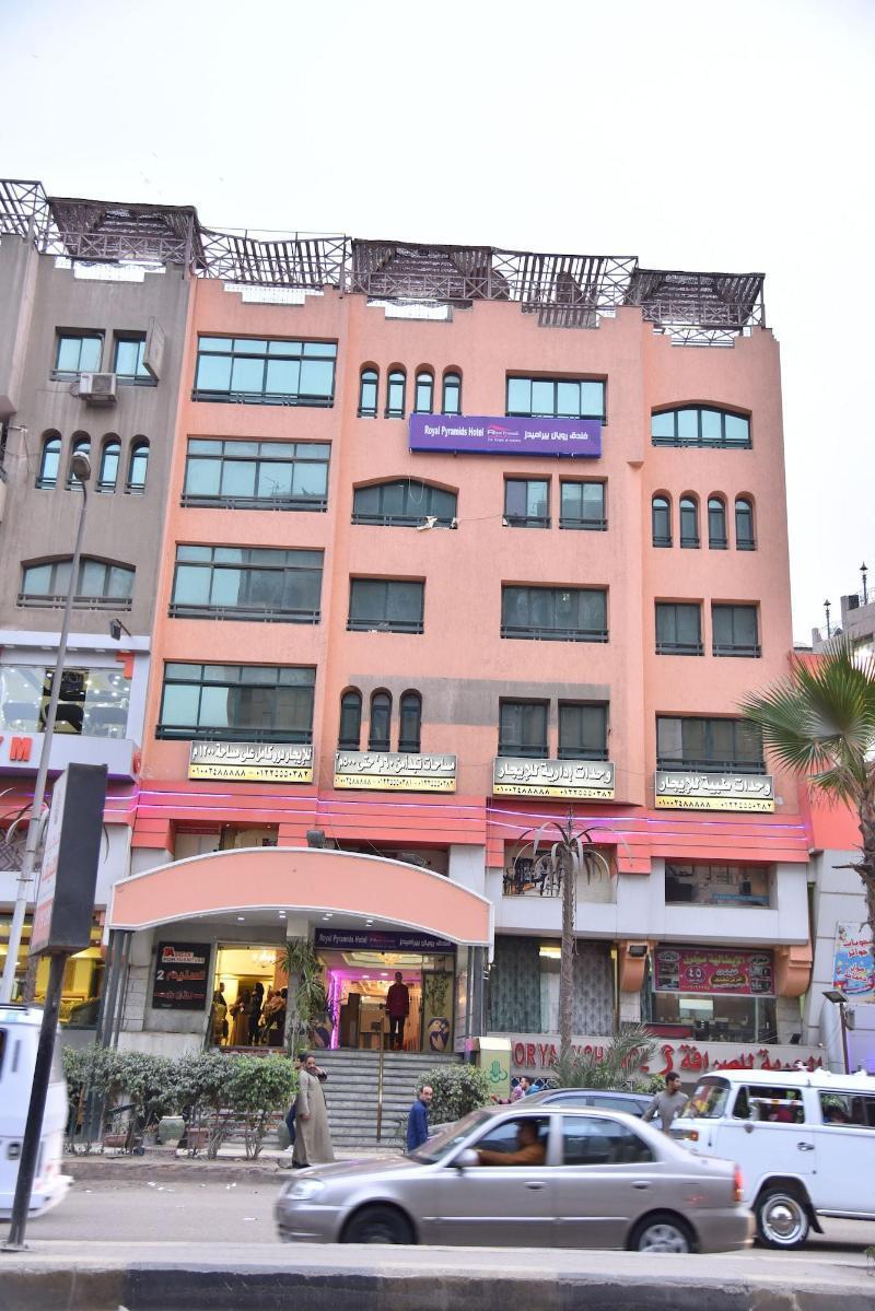 Royal Pyramids Hotel El El Cairo Exterior foto